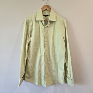 EUC RW&Co Men's dress shirt, size L/large, 16-16.5 neck size, light green
